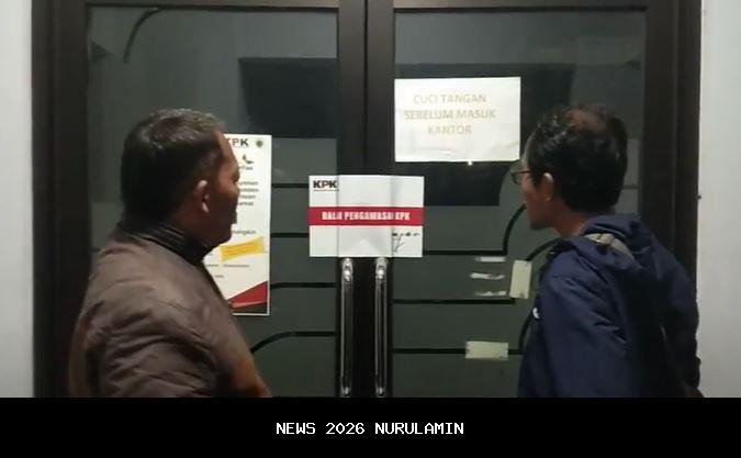 13 Orang Kena OTT KPK, Termasuk Bupati Ponorogo dan Keluarganya