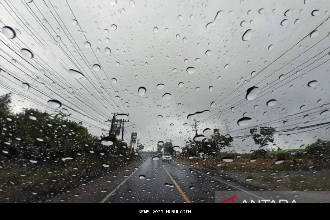 BMKG prediksi hujan ringan di sebagian besar Indonesia, warga diminta siapkan payung