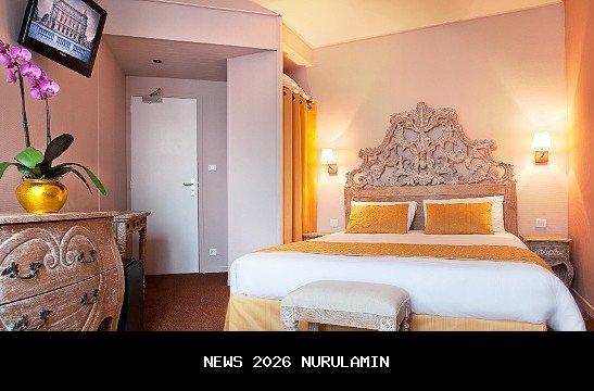 Adelia Bayari Menginap di Hellyana dengan Uang Sendiri