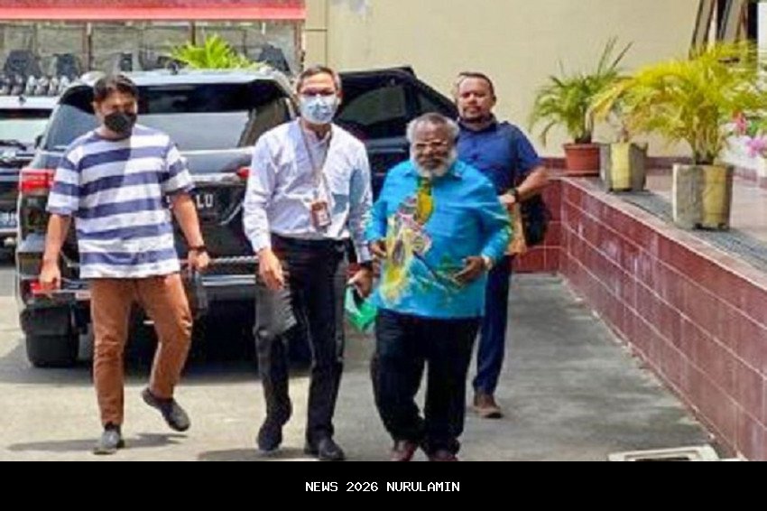 Bupati Ponorogo Dibawa ke Jakarta, KPK Tinggalkan Polres Dini Hari