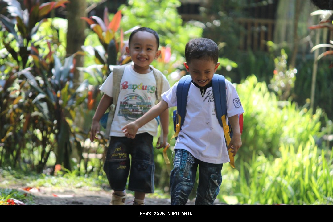 Anak Kapolres Solok Tewas dalam Kecelakaan, 7 Siswi SMAN 10 Padang Niat Melayat