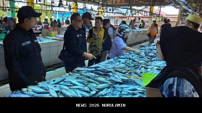 Satgas Pangan Polres Morowali Utara dan Pemda Sidak Harga Beras di Pasar Beteleme