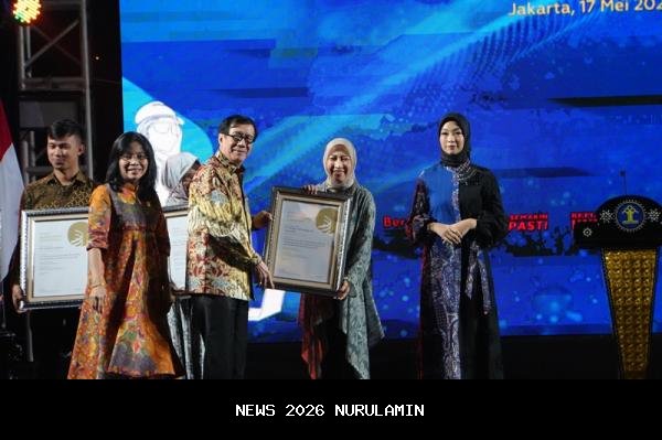 ParagonCorp Juara BIG 40 Awards sebagai Pionir Industri Kecantikan Pasca-Pandemi