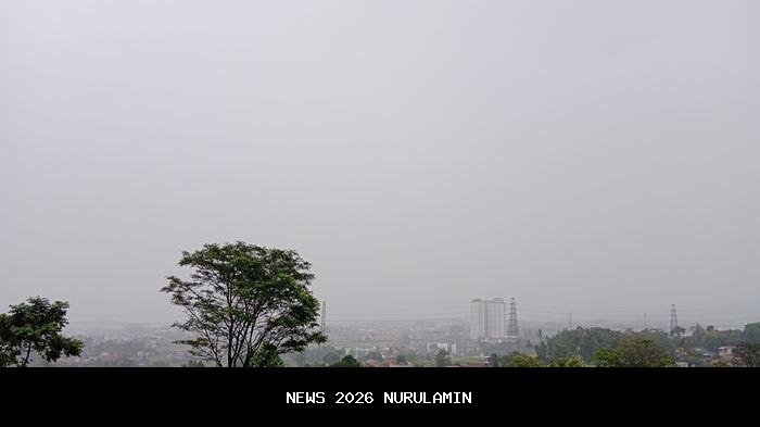 Cuaca Hari Ini Sumedang: Hujan Ringan, Suhu Lebih Dingin