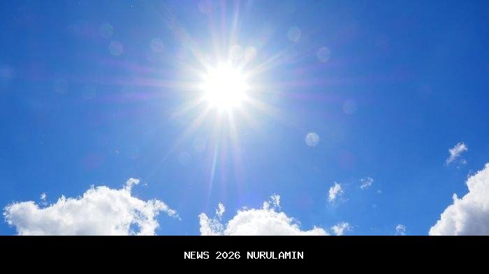 Ramalan Cuaca Surabaya 24 September 2025: Cerah dan Panas 34 Derajat