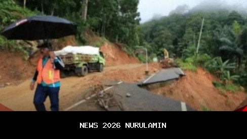 Manggarai Timur: Hujan Berbahaya, Kendaraan Terhenti dan Lumpur Mengancam