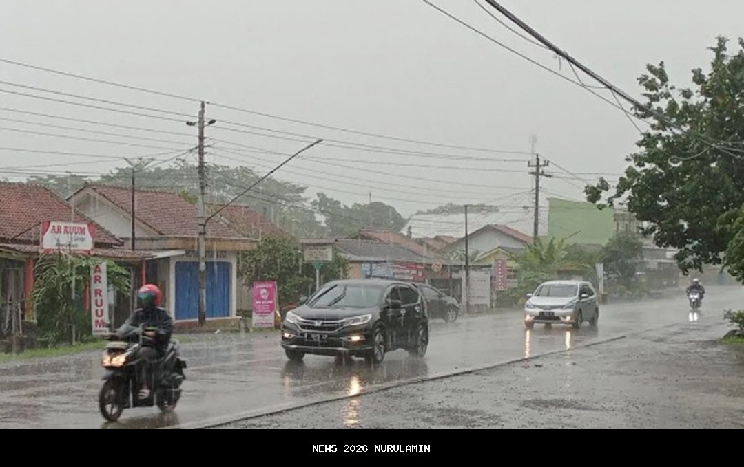 Prakiraan Cuaca Solo Jumat 24 Oktober 2025: Seluruh Kecamatan Diprediksi Hujan Ringan
