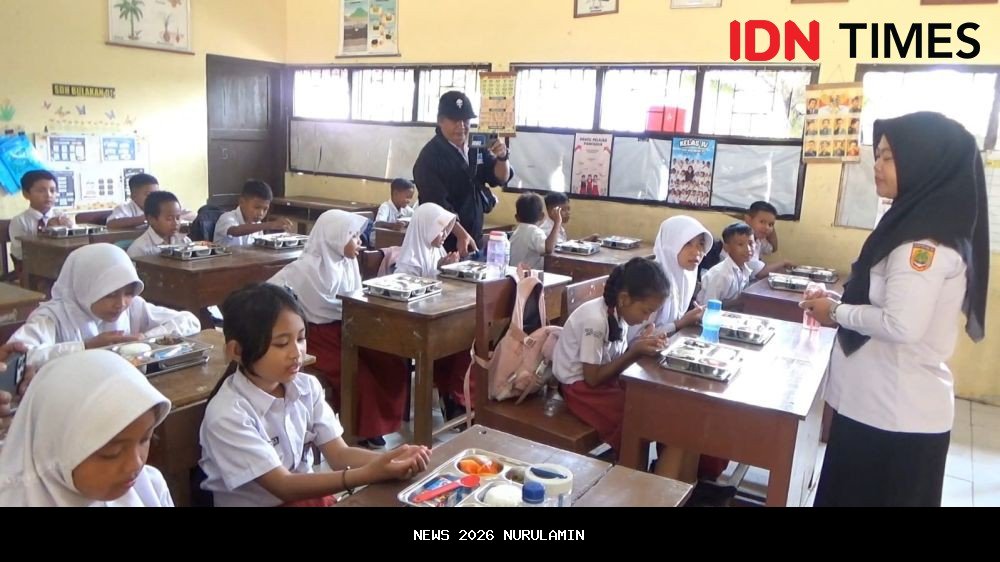 Belasan Siswa SMKN Cipatujah Keracunan Usai Makan Menu MBG, Dirawat di Puskesmas dan Ambulan