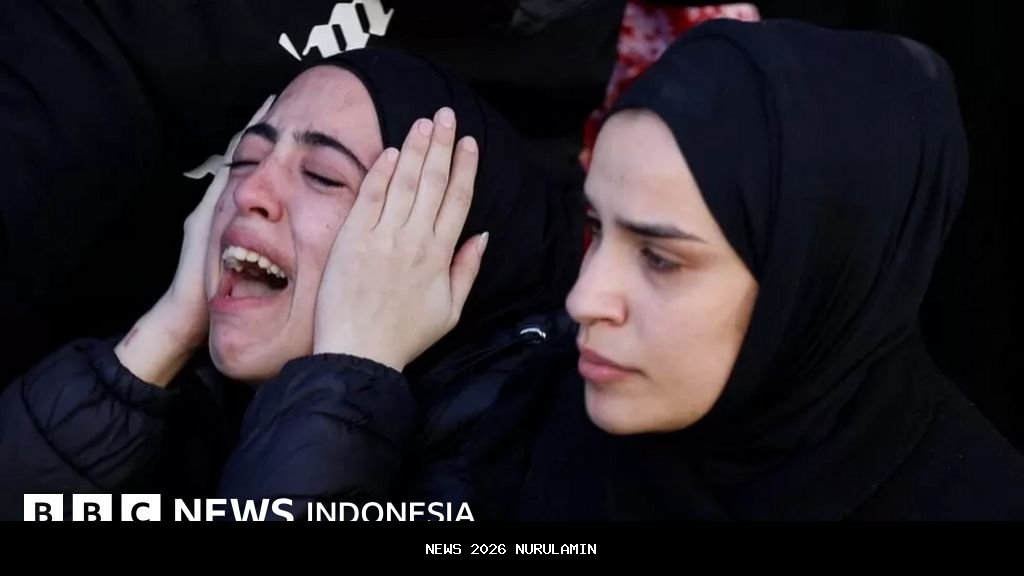 Tangis Keluarga Korban Ledakan SMAN 72 Menggugah Haru di IGD RS Islam Cempaka Putih