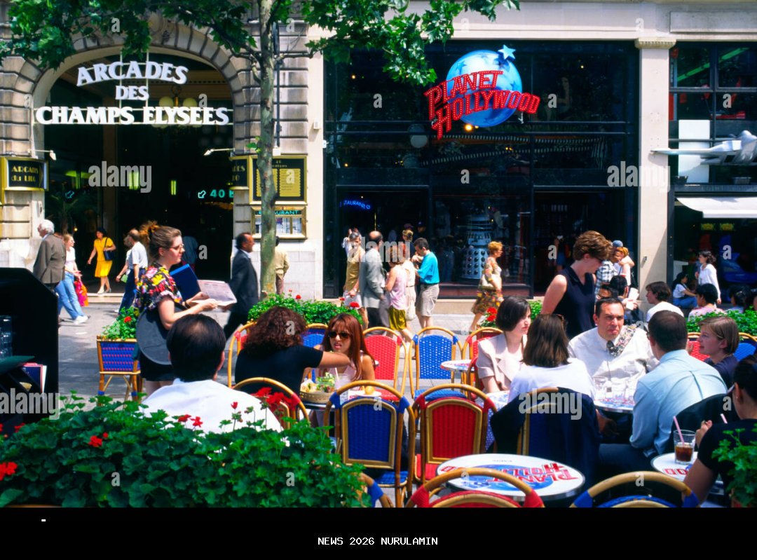 Impian Foto di Paris Cafe Champs Elysees Terwujud, Edit dengan Gemini AI, Ini Caranya