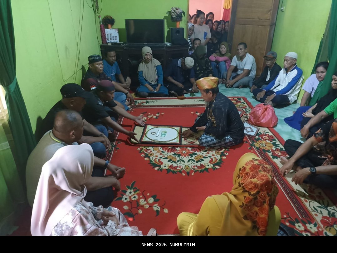 Tenun Wawolesea Bangkitkan Ekonomi Keluarga di Konawe Utara