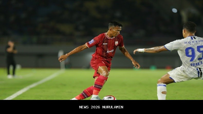 Persis Solo Tumbang di Kandang Sendiri, Peter de Roo Akui Banyak Kesalahan Fatal