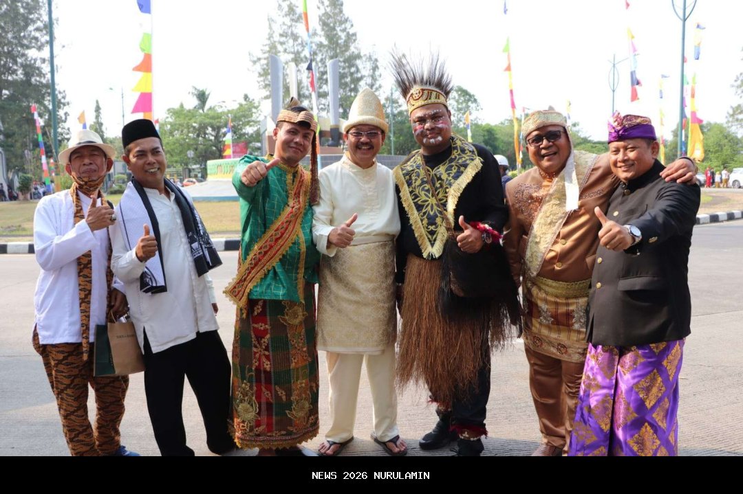 Taj Yasin Ingin Kirab Budaya Jadi Bagian Kalender Event Jawa Tengah, Peserta Rela Hujan-hujanan