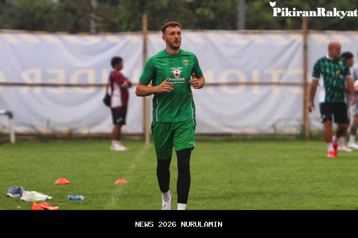 Sinyal Adam Przybek Dikucilkan Persib, 4 Pemain Jadi Penguat, 1 Orang Kunci