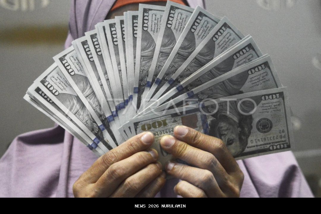 Rupiah melemah ke Rp16.750, tak mampu lawan dolar