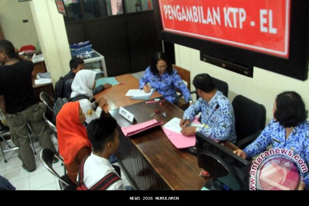 Warga Malang Keluhkan Kesulitan Urus e-KTP, Blanko Habis dan Login Gagal