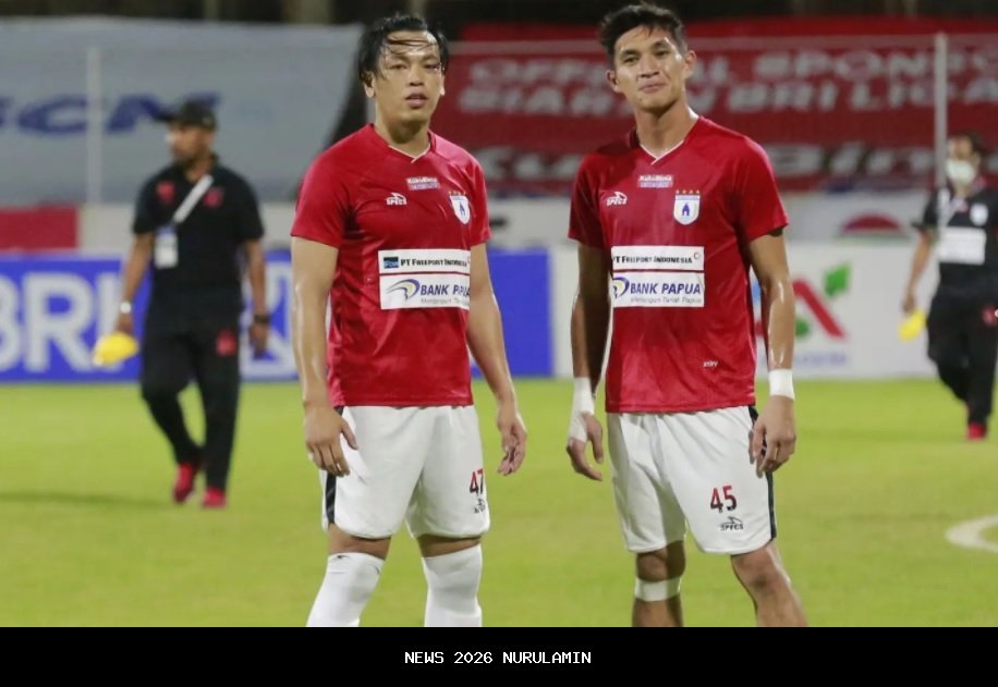 Persipura dan Barito Putera Berebut Posisi Kedua, Sleman Terancam