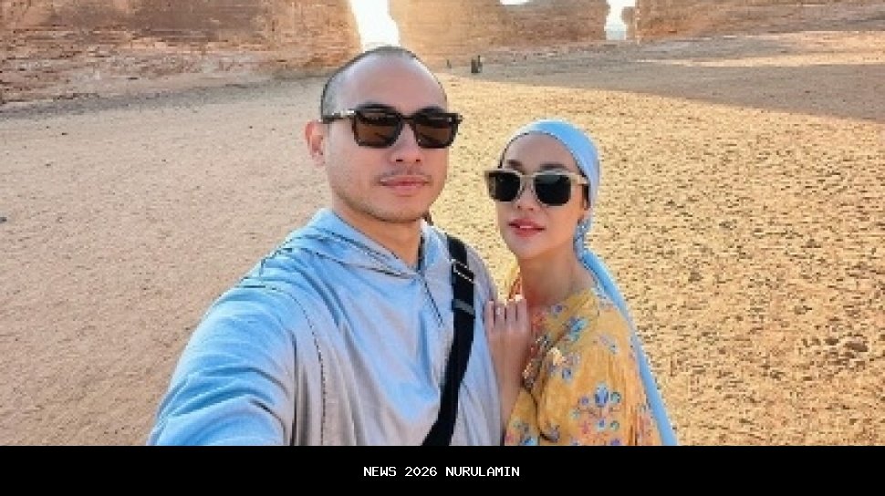 Tiko Aryawardhana, Suami BCL dengan Karier Menggemparkan di Dunia Perbankan