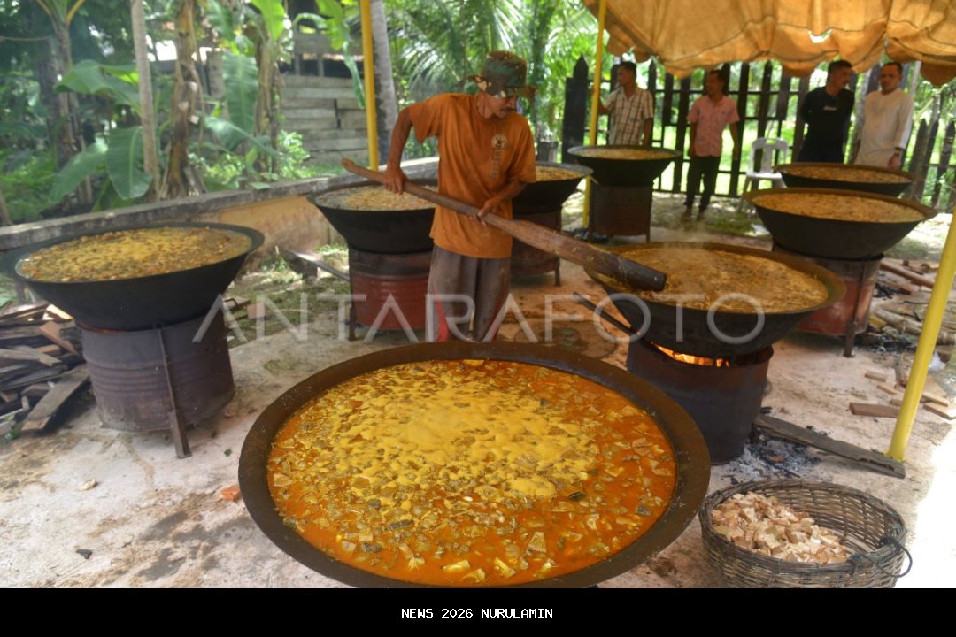 Gampong Ateuk Mon Panah Rayakan Maulid Nabi dengan 6 Beulangong Kuah