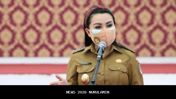 Rekam Jejak Karolin Margret, Bupati Landak Marah Lihat ASN Duduk dan Merokok Saat Upacara HUT RI