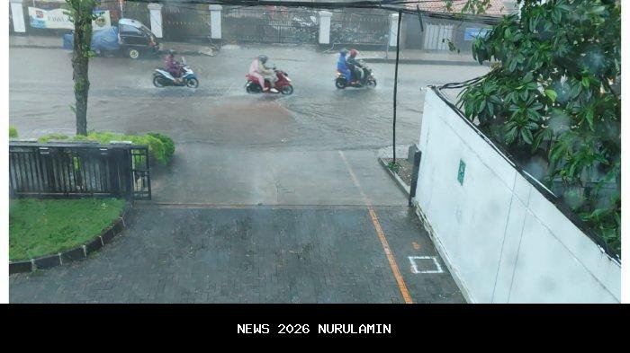 Prakiraan Cuaca DKI Jakarta 21 Oktober 2025: Seluruh Wilayah Diguyur Hujan