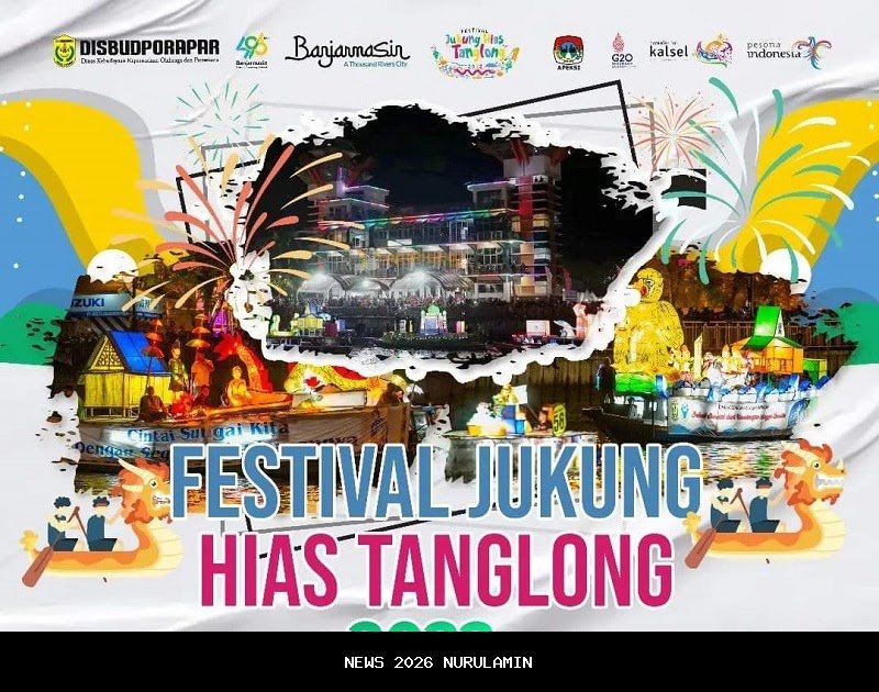Meriahnya Festival Jukung Tanglong 2025 di Banjarmasin, Ribuan Warga Hadir