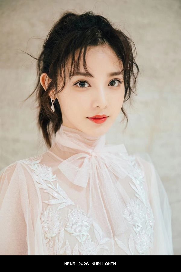 Profil Peng Xiao Ran, Calon Pasangan Gong Jun di Drama Blood River