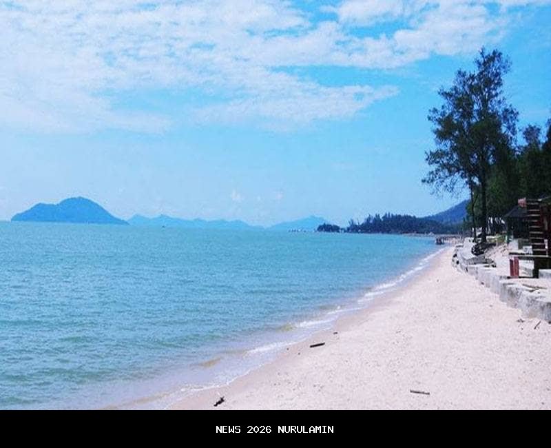 Liburan Hemat: Pesona Pantai Pasir Panjang Kupang yang Wajib Dikunjungi