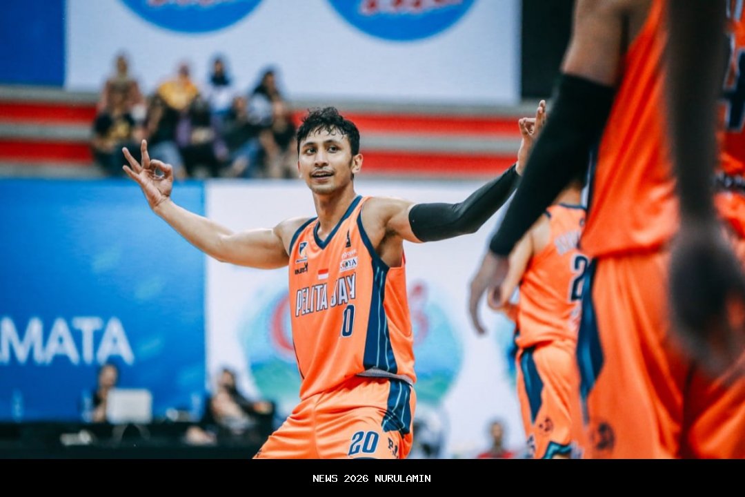 Thom Haye Dihukum FIFA, Denda Rp 100 Juta dan Larangan Main 4 Laga