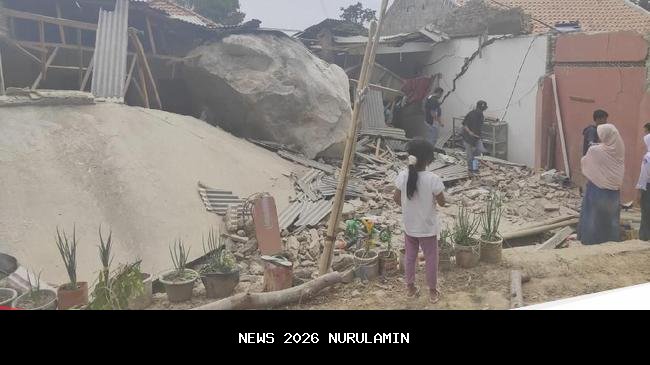 Longsoran Tambang Batu Kapur Hancurkan 3 Rumah, BPBD Ingatkan Warga Waspadai Bencana Lanjutan