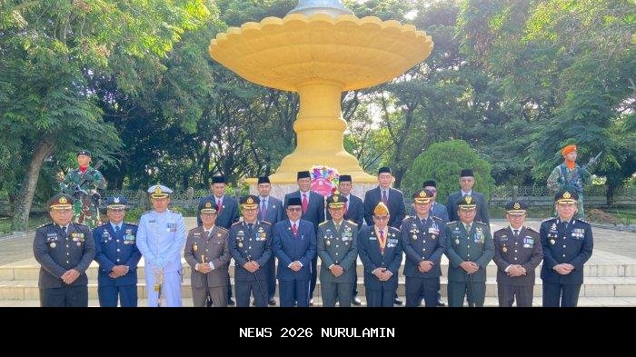 Fadhlullah Pimpin Upacara Hari Pahlawan di Banda Aceh