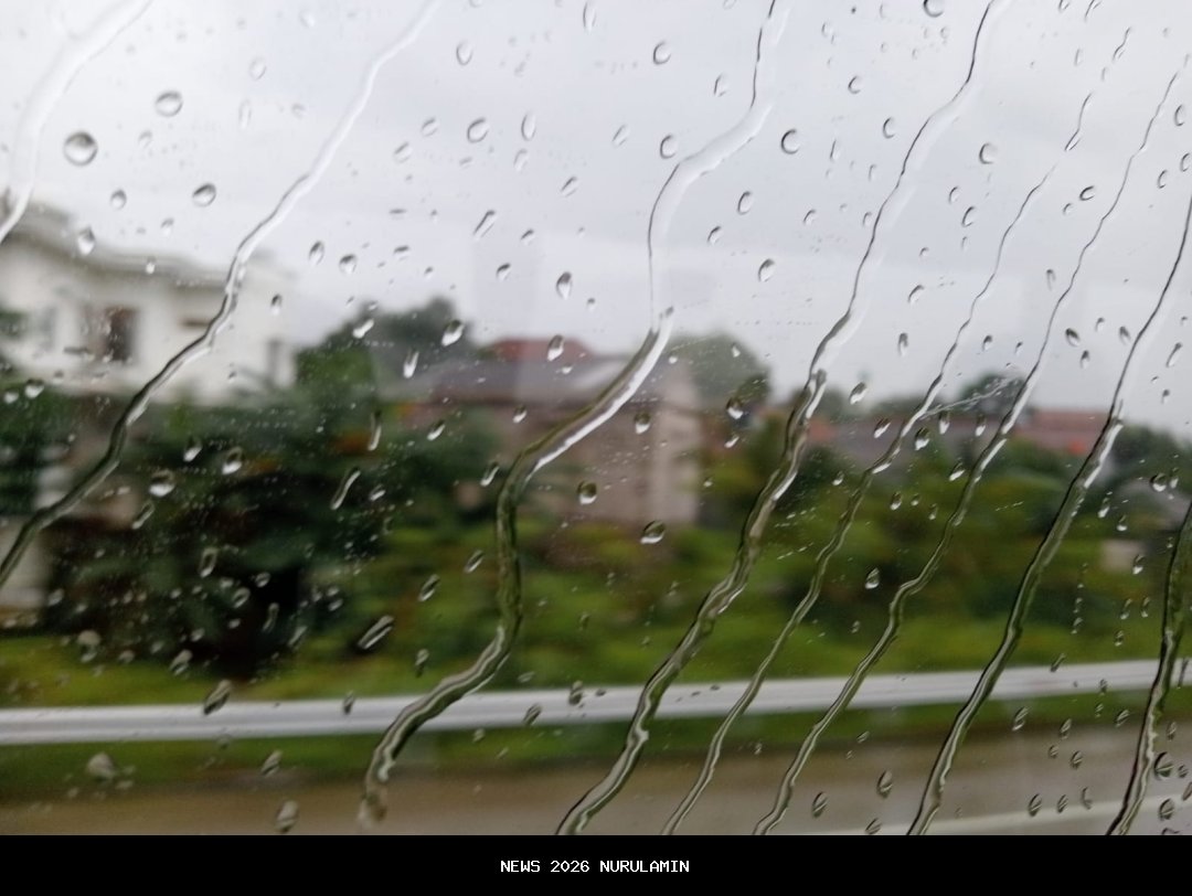 Prakiraan Cuaca Kalsel 26 Oktober 2025: Waspada Hujan di Seluruh Wilayah