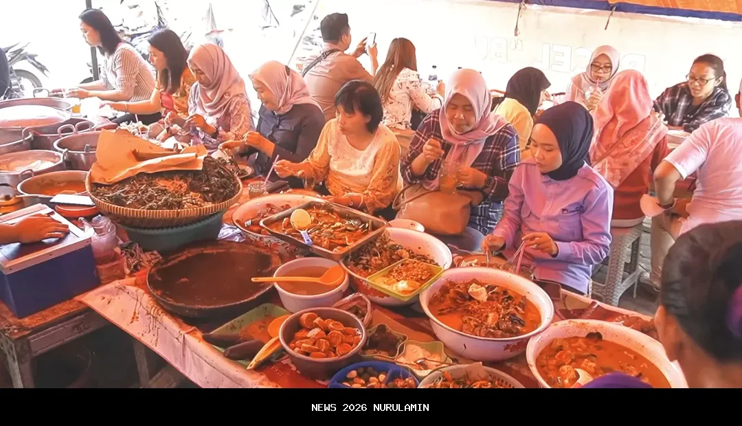 Painem Kritik Wisatawan yang Beli Pecel Keliling, Tak Ingin Pedagang Lain Disakiti