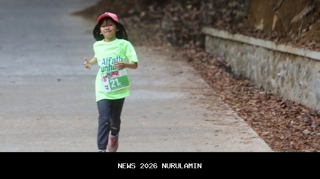 Hanasya, Pelari Cilik 8 Tahun Juara 1 Female Student 5K Honda Trio Run 2025