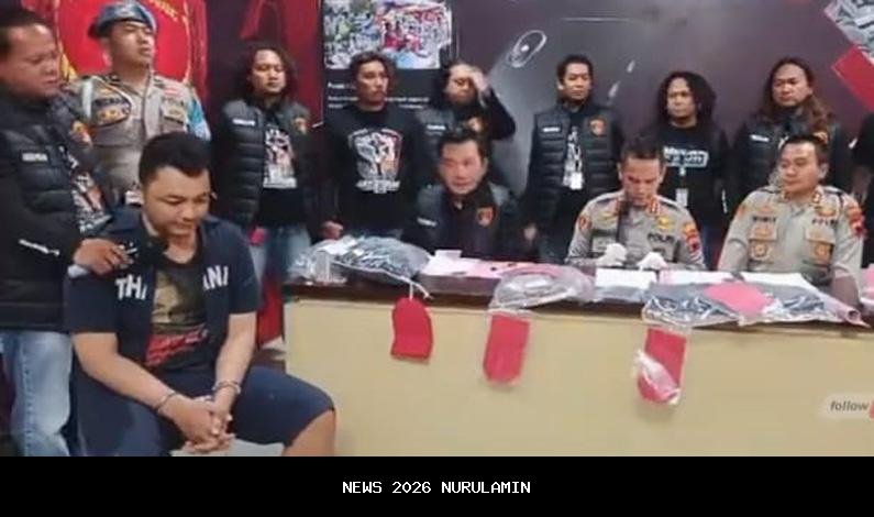 Pembunuh Driver Taksi Online Depok Ditangkap Saat Berdoa di Makam, Motif Ekonomi Terungkap