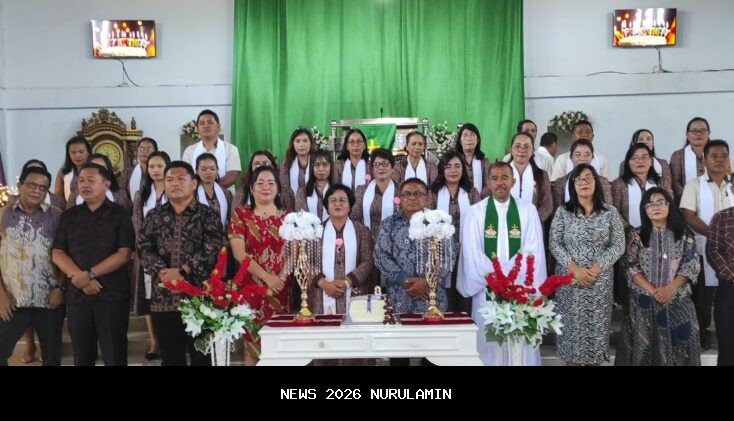 Wabup Mitra Fredy Tuda Rayakan HUT ke-43 Jemaat GPDI Moreah, Ajak Jaga Sinergitas