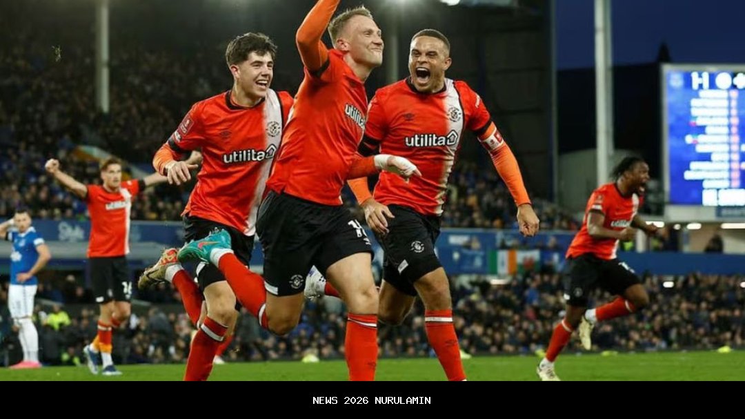 Prediksi Skor Ipswich Town vs West Bromwich di Championship Pada Sabtu 25 Oktober 2025 Pukul 18.30 WIB