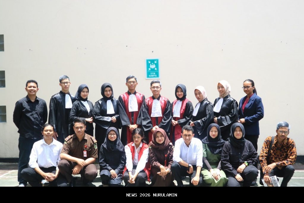 8 Universitas Ikuti Kompetisi Peradilan Semu Piala A.G. Pringgodigdo X 2025 di Unair