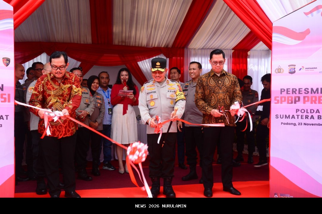 Pegawai pengisian bahan bakar yang mencuri