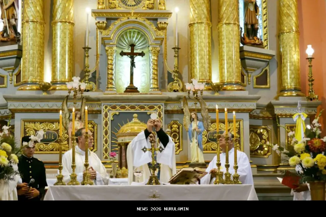 Misa Perjamuan Kudus, Rico Berduka Kehilangan Uskup Emeritus Monsignor, Ingat Petuah Omnis Omnia