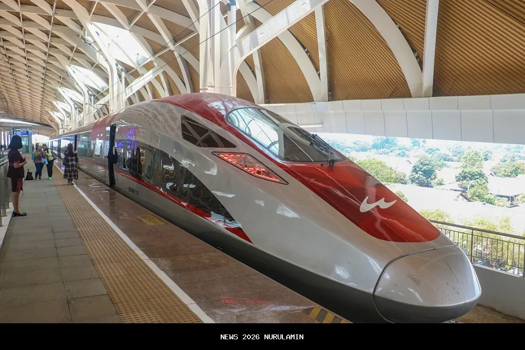 Menteri AHY Siapkan Dua Cara Lunasi Utang Kereta Cepat Whoosh