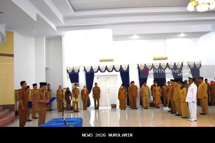 Bupati Pringsewu Lantik 19 Pejabat Baru: Integritas, Inovasi, dan Kolaborasi Hadapi Tantangan