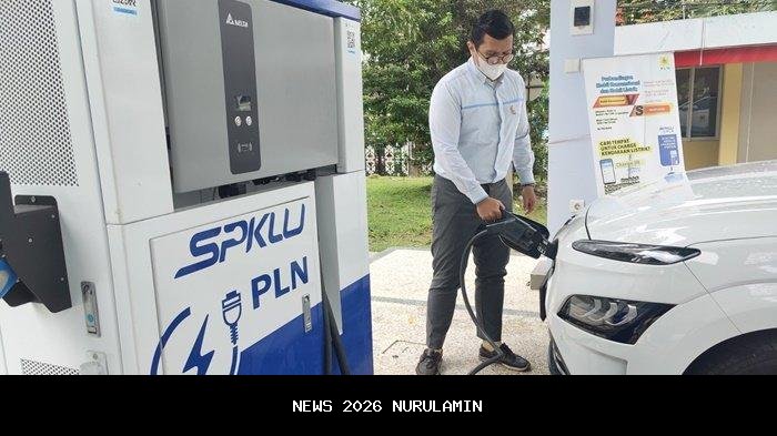Tingkatkan Ekosistem Kendaraan Listrik, PLN Buka Pusat SPKLU Pertama di Jatim
