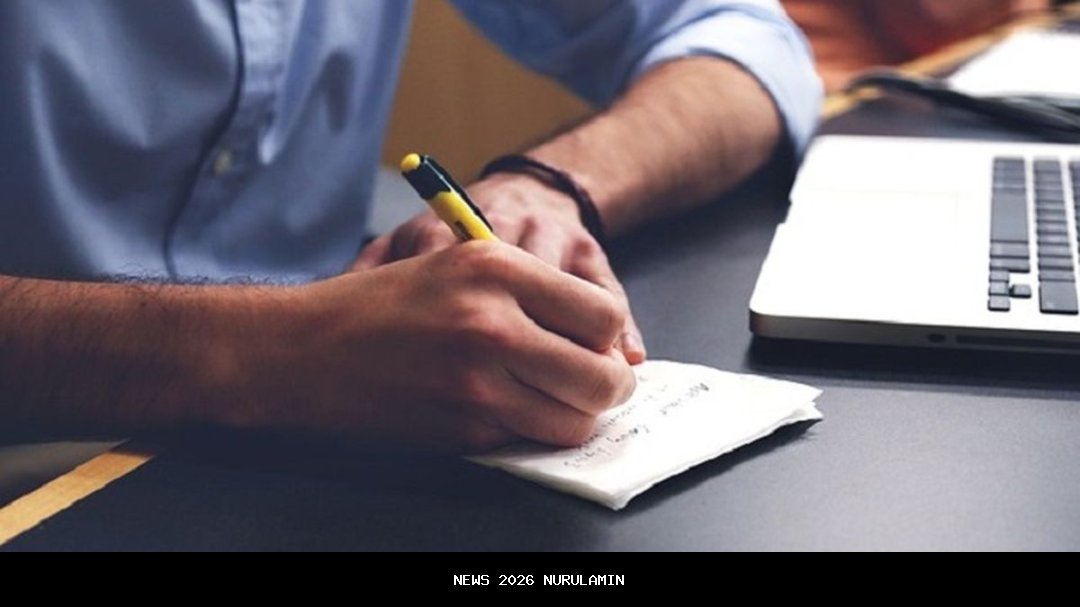 Lowongan Kerja PT Dahana, Ulang Tahun Kabupaten Bangkalan, dan Hari Dokter Nasional