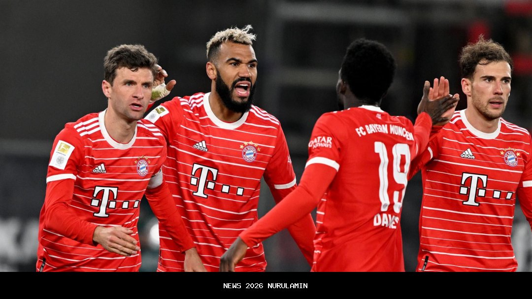 Bayern Munich Dominasi di Borussia Park: Diks Kewalahan, Die Roten Menang 3-0