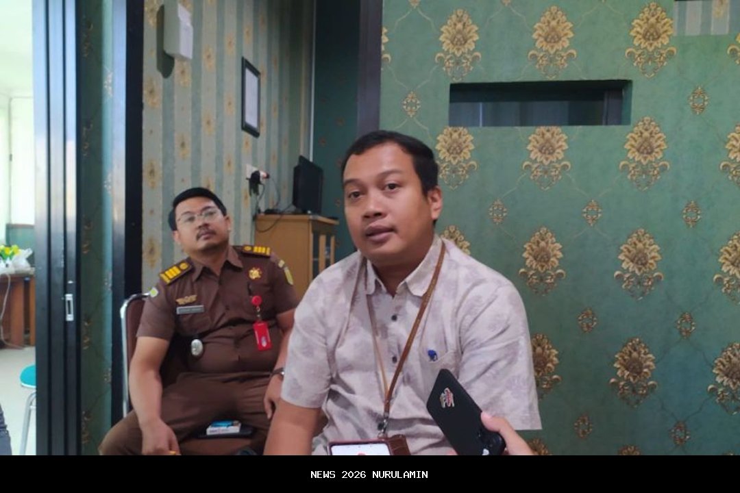 Pemeriksaan Saksi Dugaan Pungli PTSL Leang-leang oleh Kejari Maros