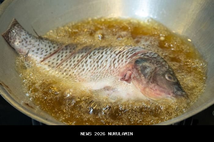 Mengapa Ikan Sering Hancur Saat Digoreng? Ini 5 Penyebab dan Cara Mengatasinya