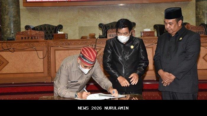 Akhirnya Bupati Kubar Angkat Bicara Soal Isu Dana Rp3,2 Triliun di Bank