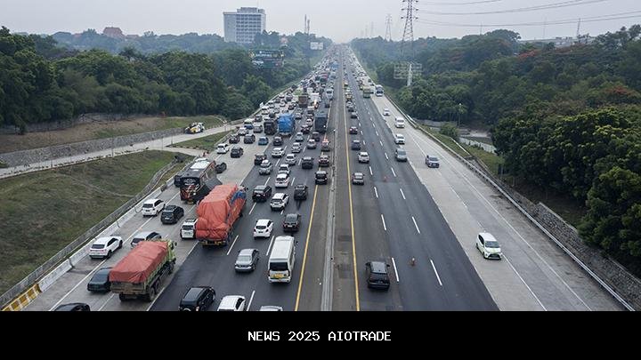 Jasa Marga Prediksi Puncak Arus Mudik Natal 2025 Hari Ini