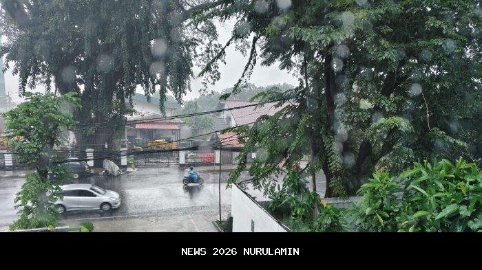 Prakiraan Cuaca Jakarta 8 November 2025: Seluruh Wilayah Diguyur Hujan Ringan